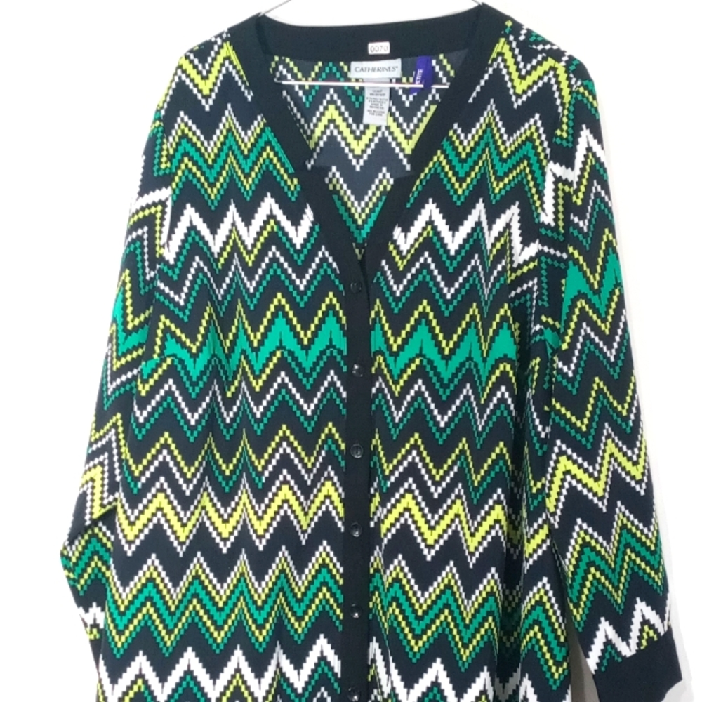 Catherines 1X Petite 18/20WP GREEN Yellow Black Zigzag Pattern Button Blouse
